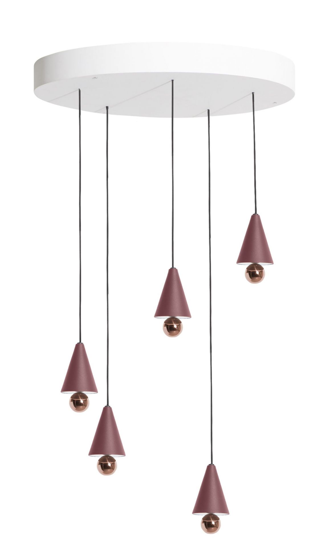 Cherry Pendant light Pendelleuchte 5-er Set Braunrot von Petite Friture mit runder, weißer Deckenplatte.