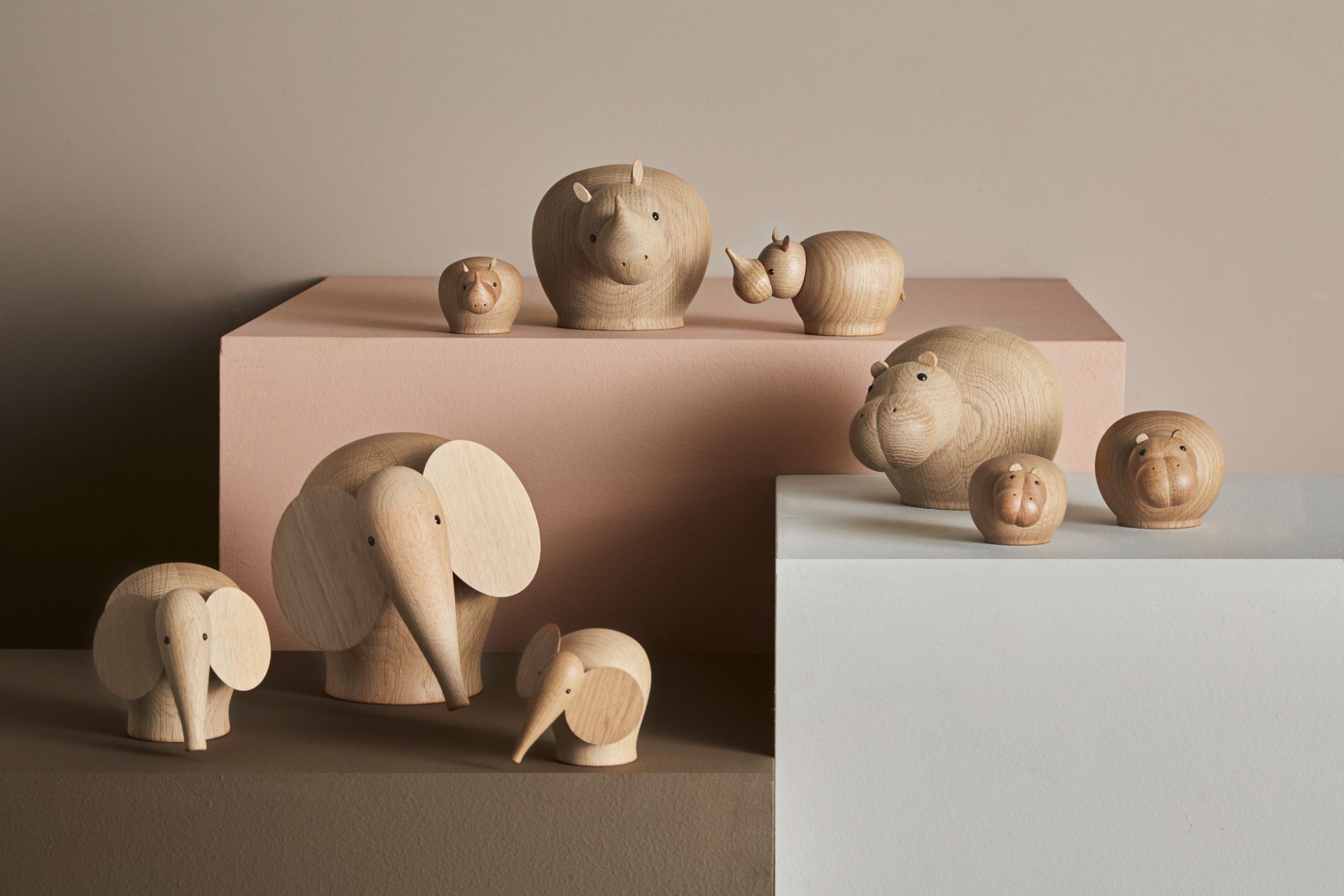Nunu Elephant Holzelefant Mini Woud