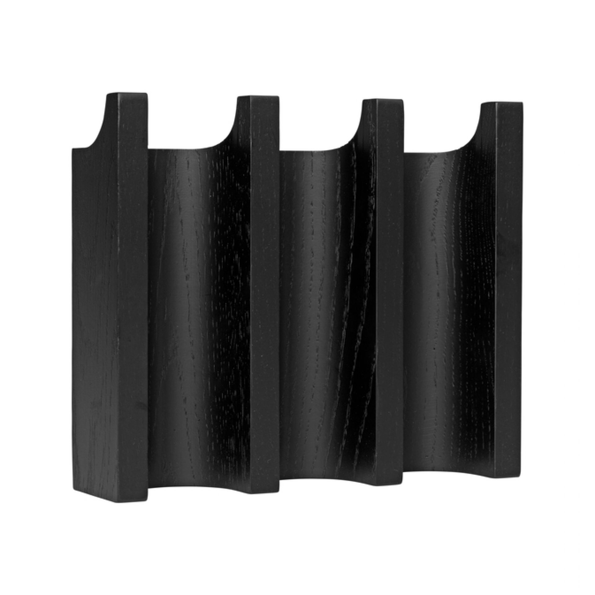 Column Garderobe EICHE MASSIV SCHWARZ LACKIERT Kristina Dam Studio EINZELSTÜCK