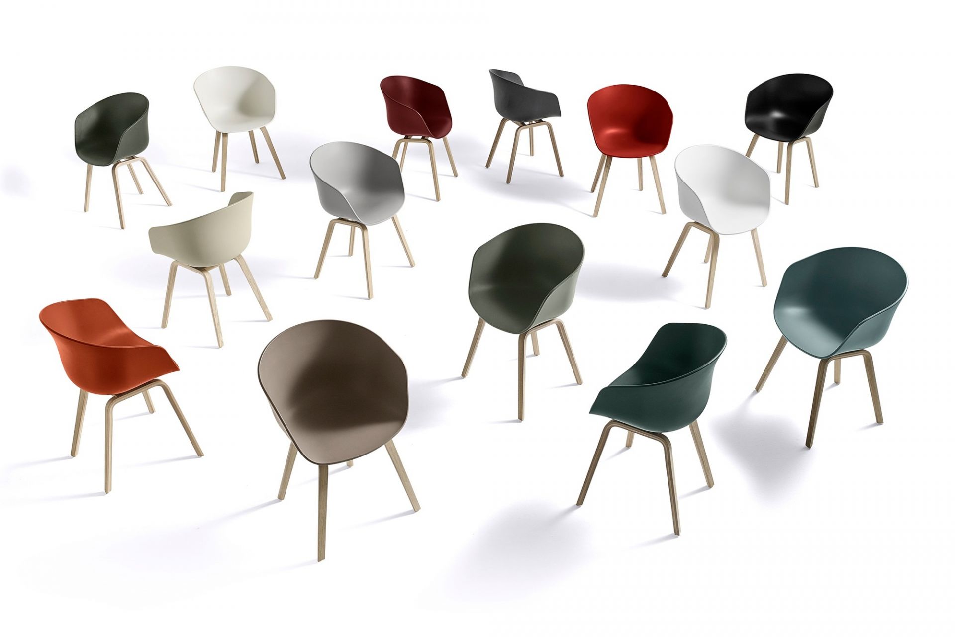 About A Chair AAC22 / AAC 22 Stuhl Hay Eiche matt lackiert - Orange About A Chair AAC22 / AAC 22 Stuhl Hay Eiche matt lackiert - Orange