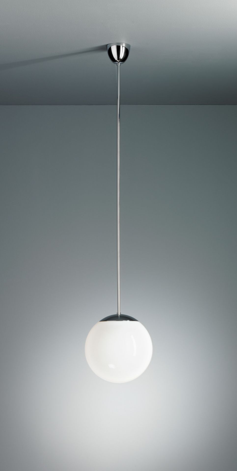 HL 99 / HL99 Pendelleuchte mit Opalkugel Tecnolumen Ø30 cm