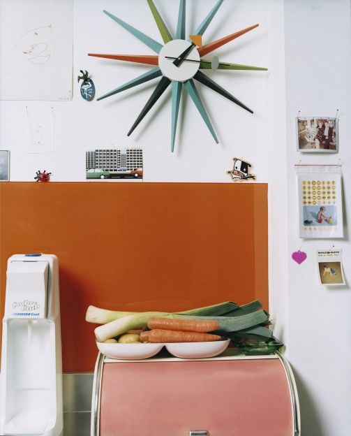 Sunburst Clock Uhr - mehrfarbig Vitra