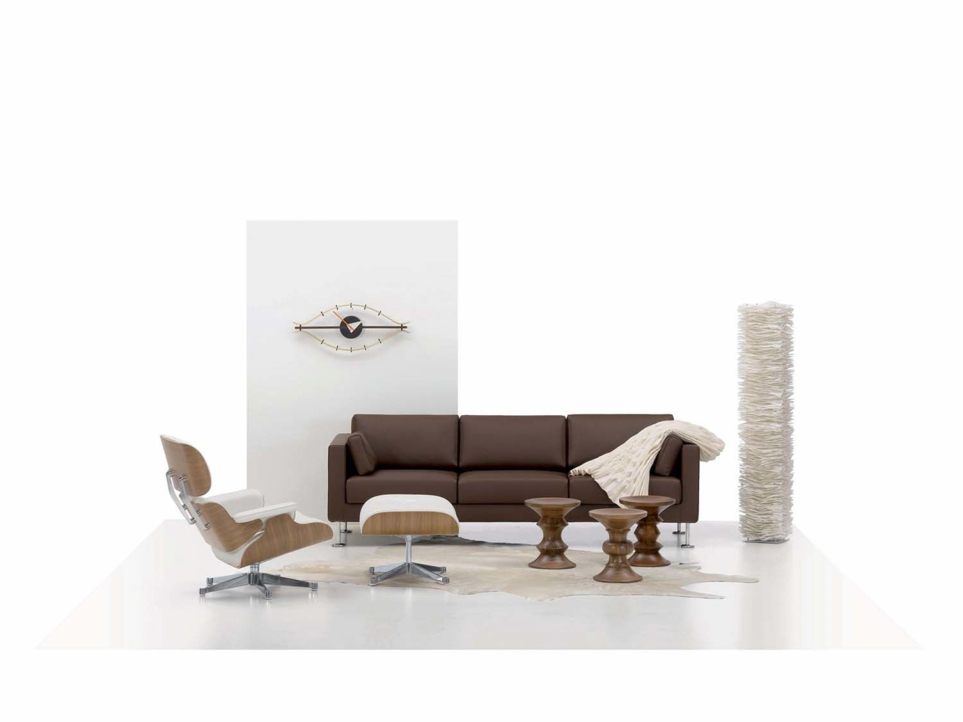 Eames Stools B Hocker Vitra
