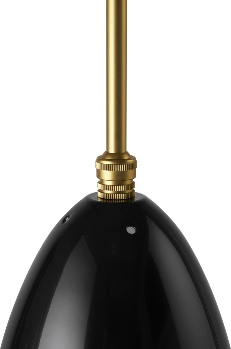 Gräshoppa / Grashoppa Pendelleuchte schwarz glänzend Gubi
