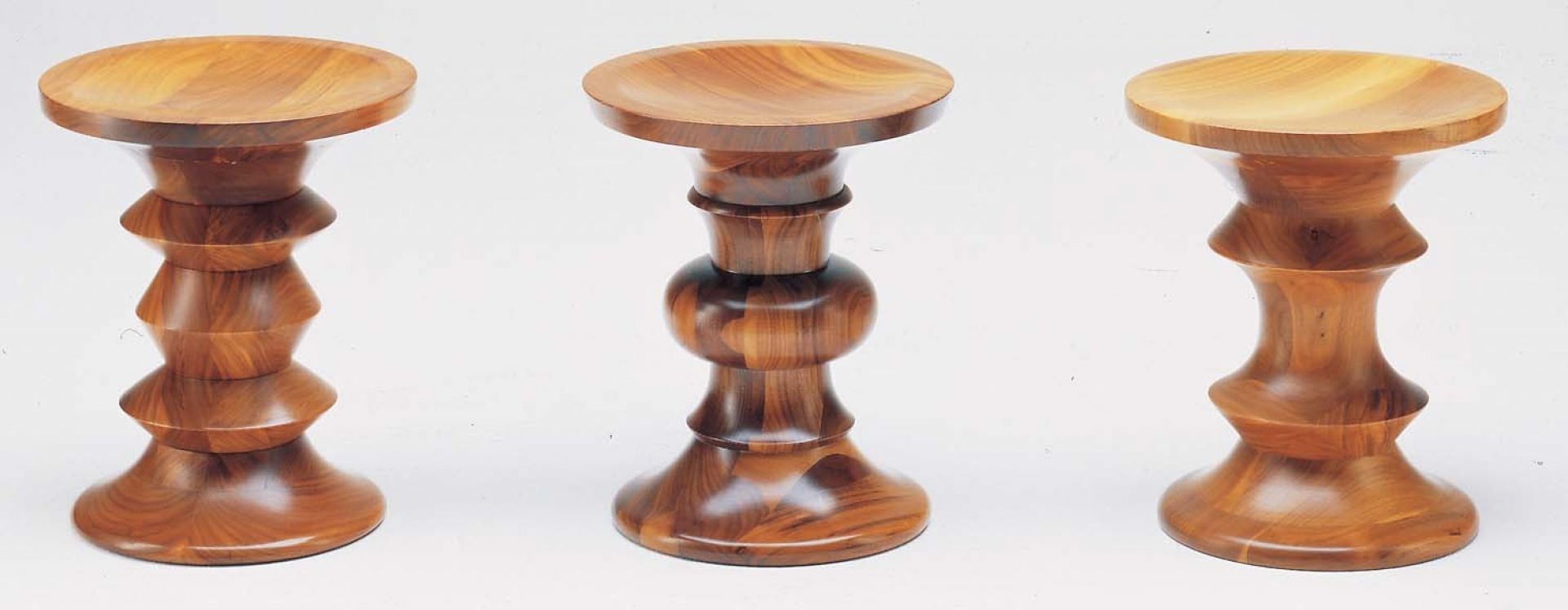 Eames Stools C Hocker Vitra