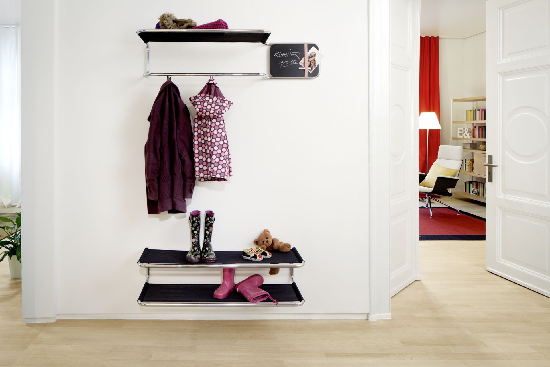 Wandgarderobe S 1520 Thonet