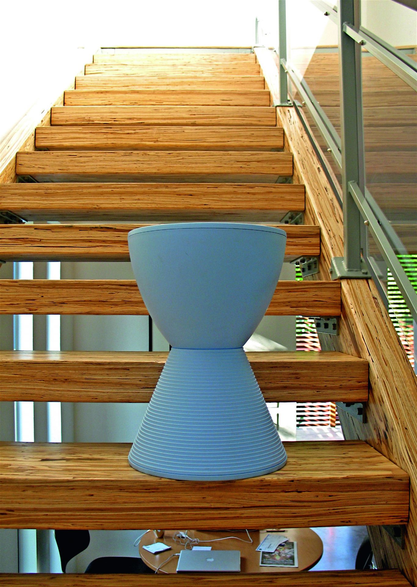 Prince AHA Hocker taubengrau Kartell