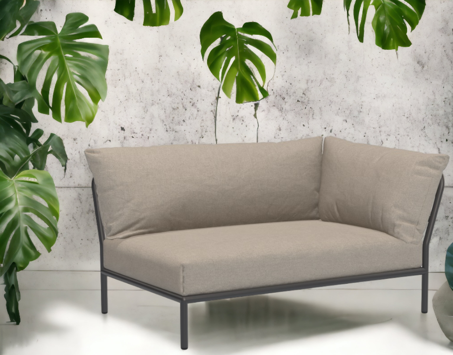 Level 2 Outdoor Sofa Houe