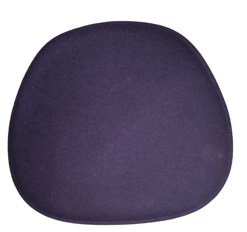 Sitzkissen Eames Side Chair DSR,DSW,DSX AUBERGINE Parkhaus Berlin EINZELSTÜCK 
