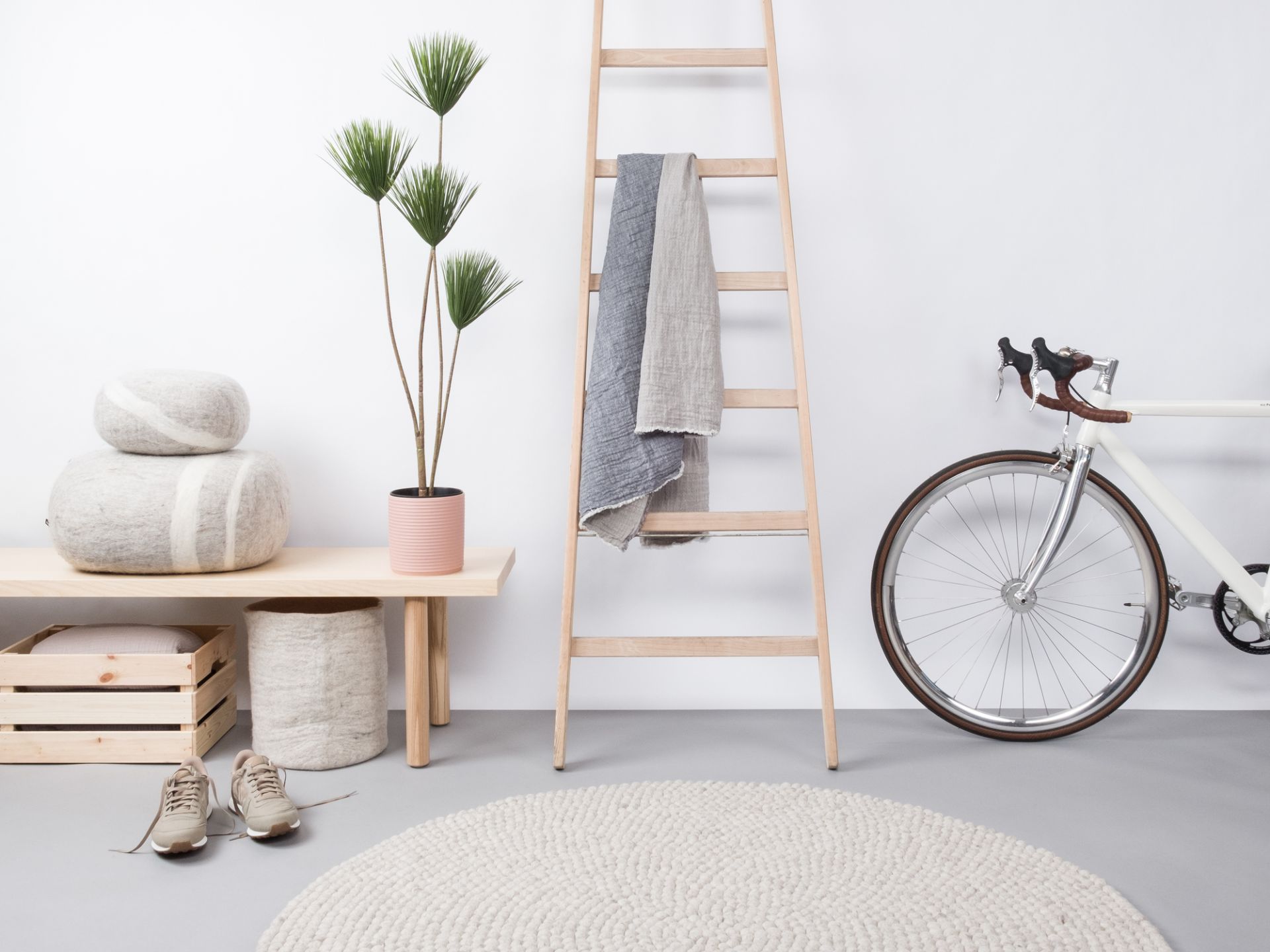 Filzkugel Teppich rund 160 cm myfelt