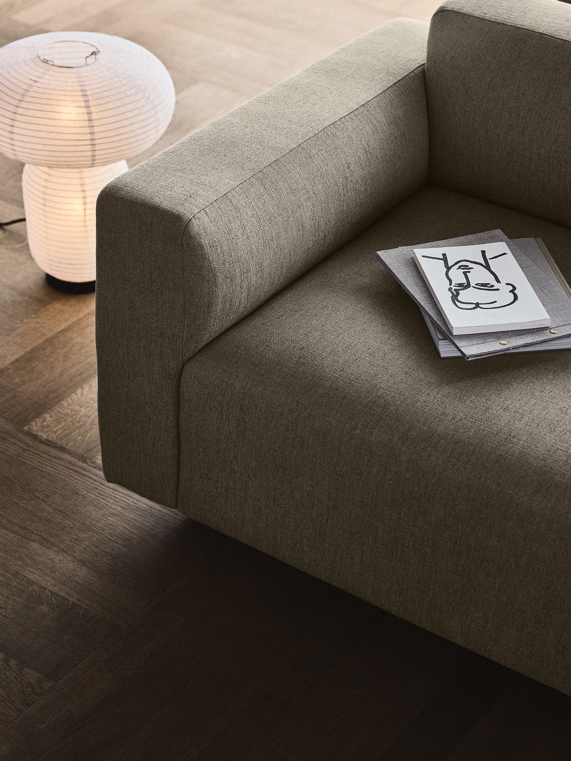 Develius EV1 Sofa Konfiguration A und B AndTradition