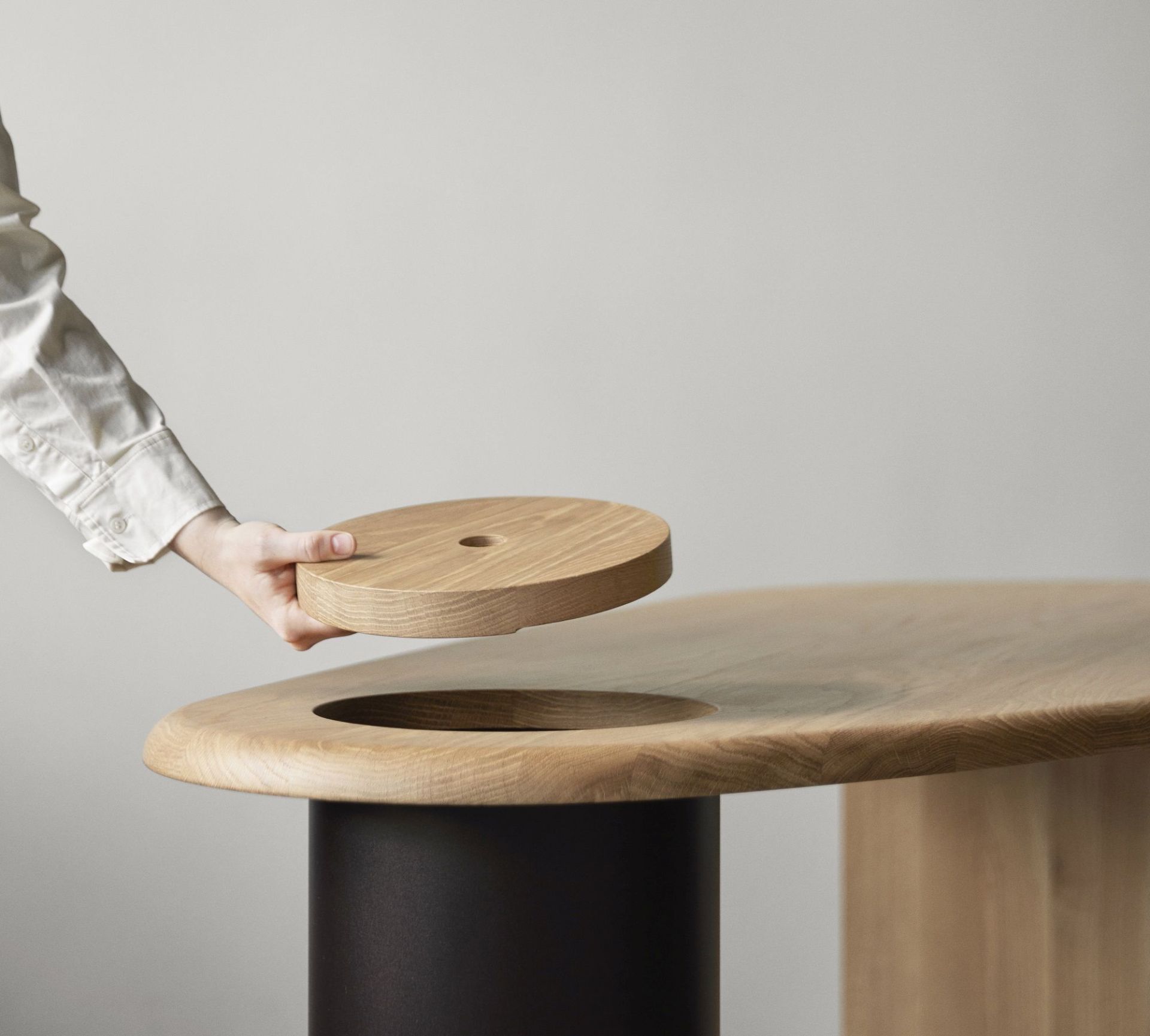 The Eclipse Desk Schreibtisch Audo Copenhagen