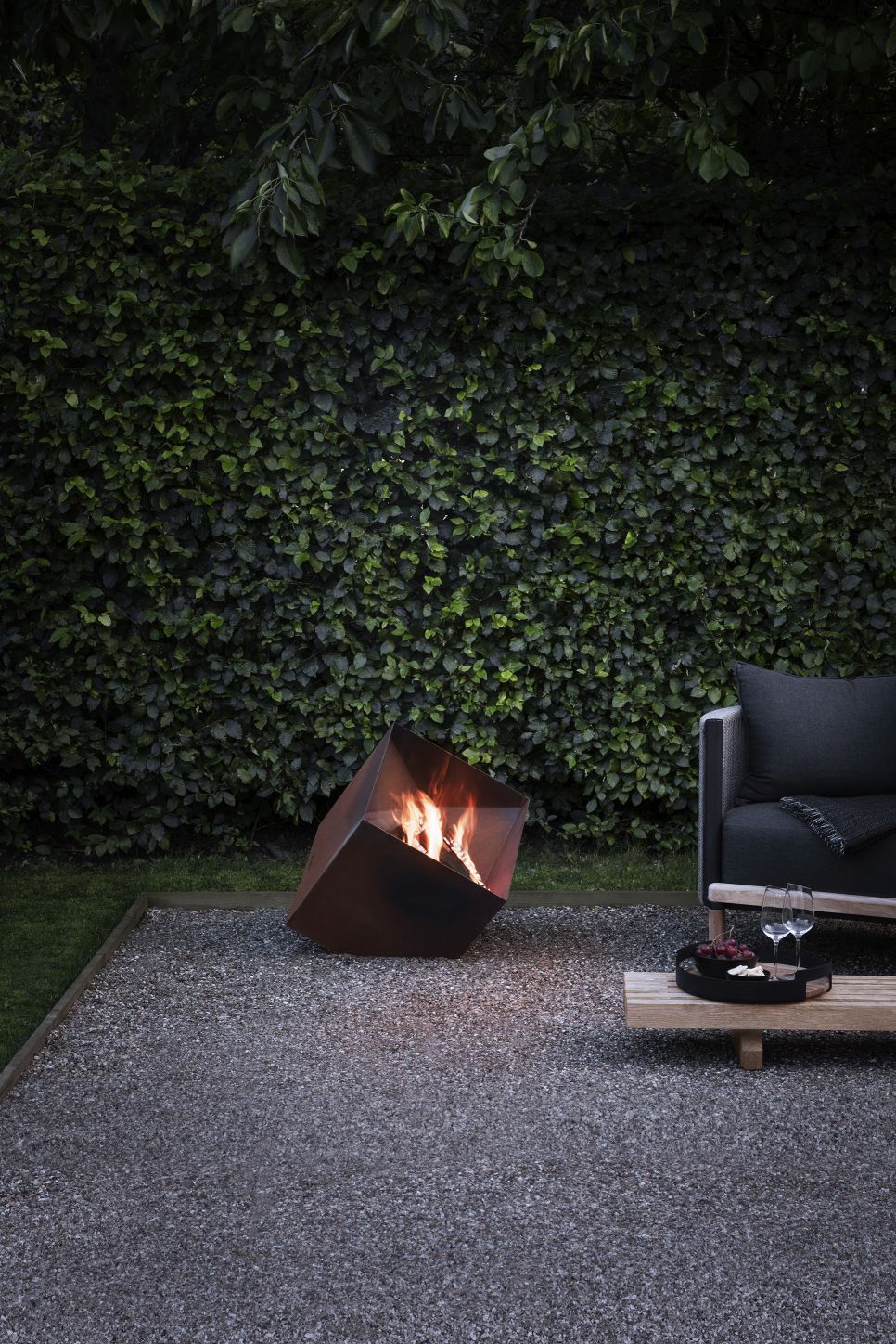 FireCube Feuerschale und Grill Eva Solo 