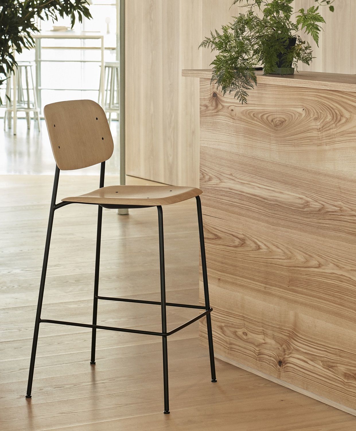 Soft Edge 90 Bar Stool Low / High Barhocker Hay