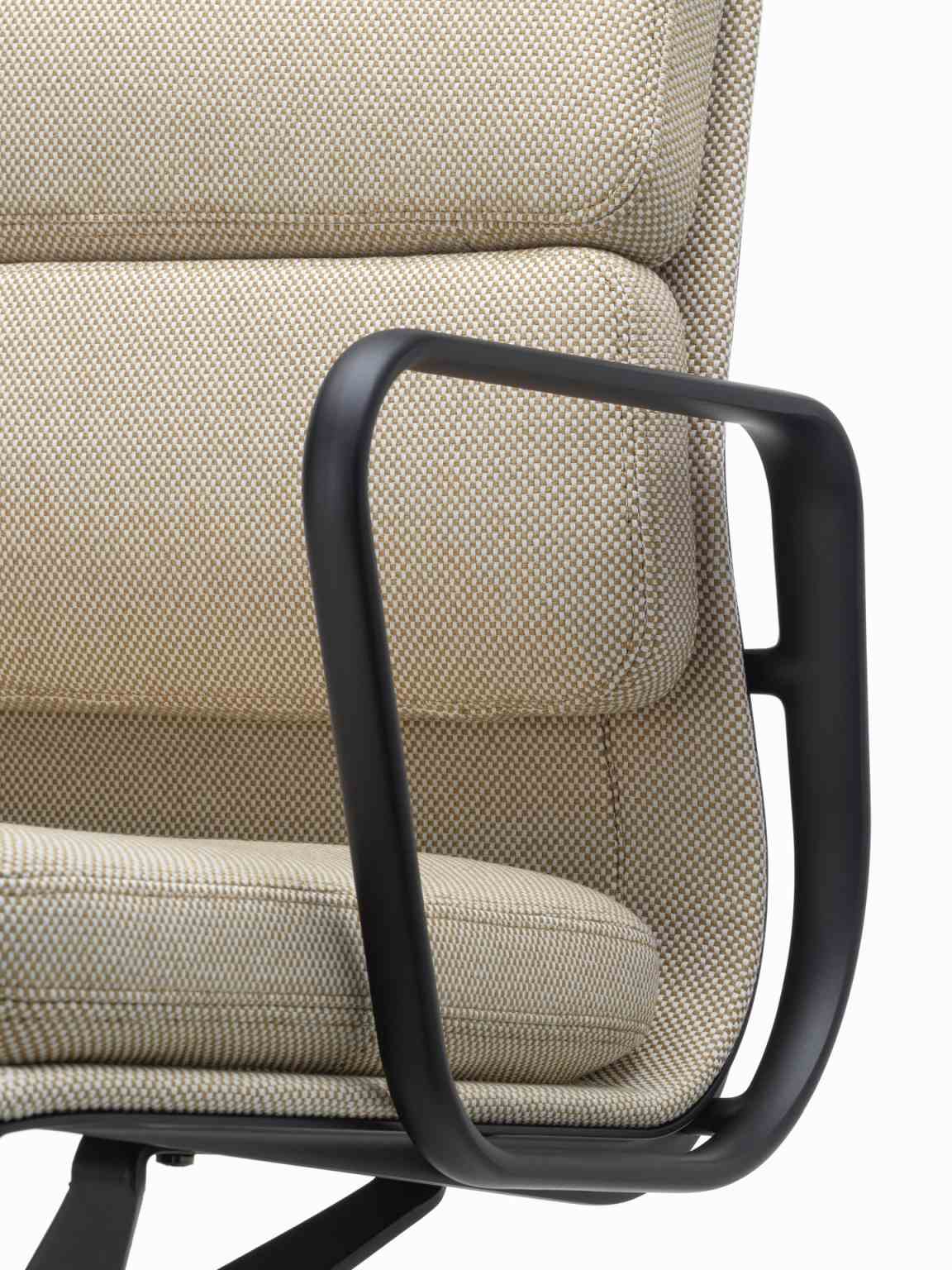 Soft Pad Chair EA 231 / EA231 Stuhl Vitra