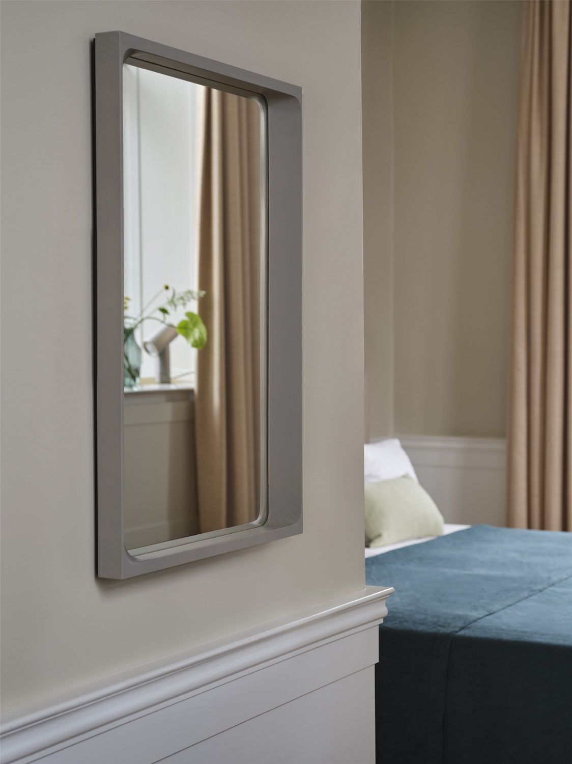 Arced Mirror Spiegel Muuto