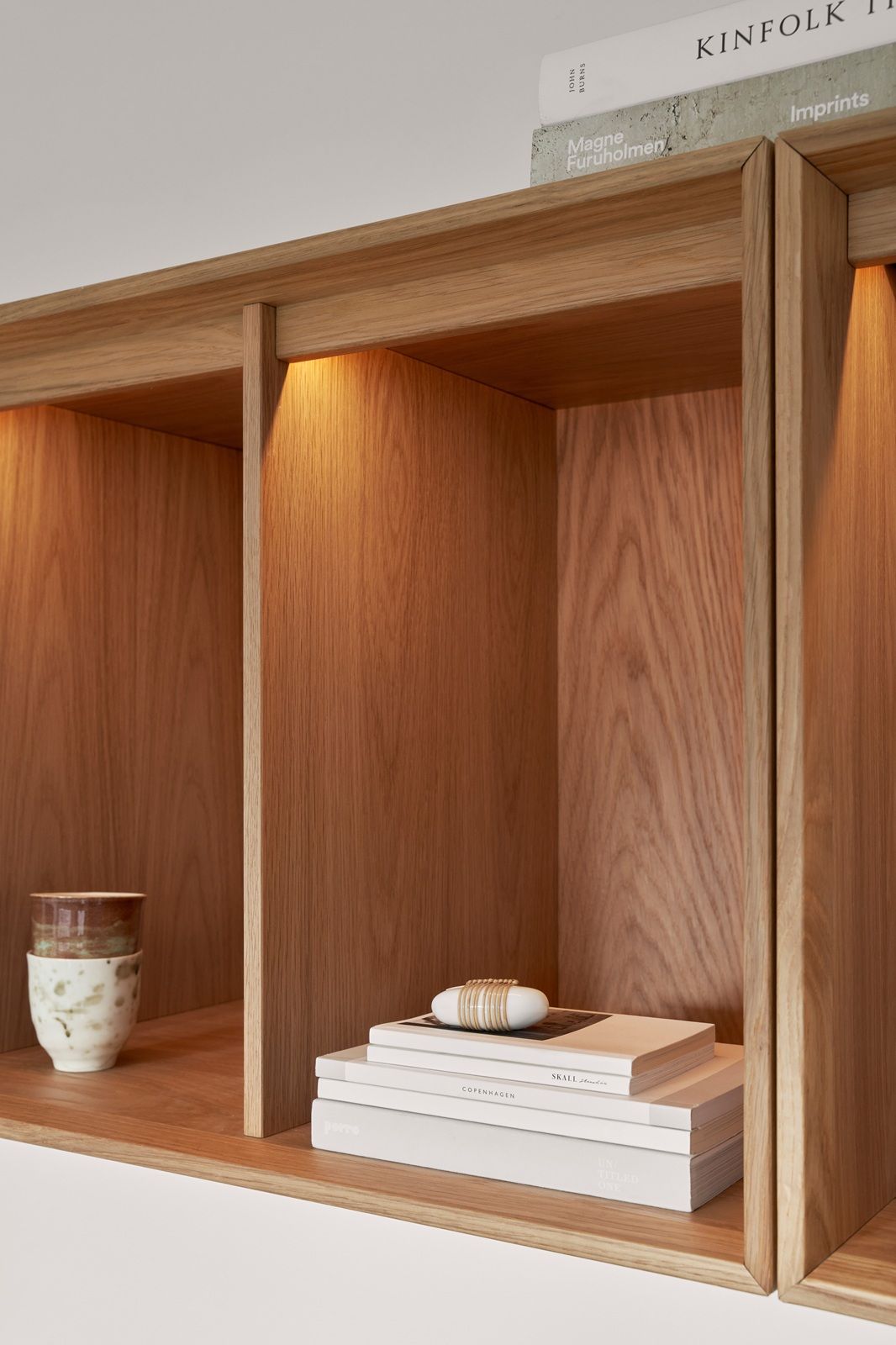 VIPP675 Cabinet System H5 Regal Vipp