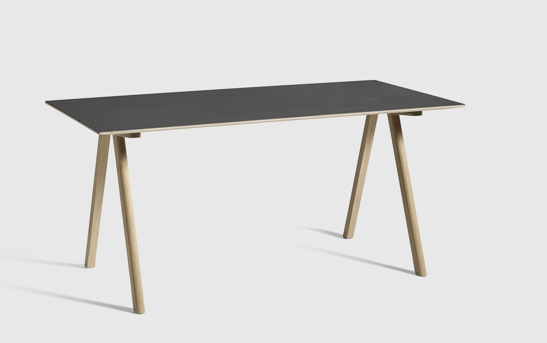 Copenhague Table CPH 10 Tisch Hay Eiche wasserbasierter lack / Platte Linoleum off white MDF Kante