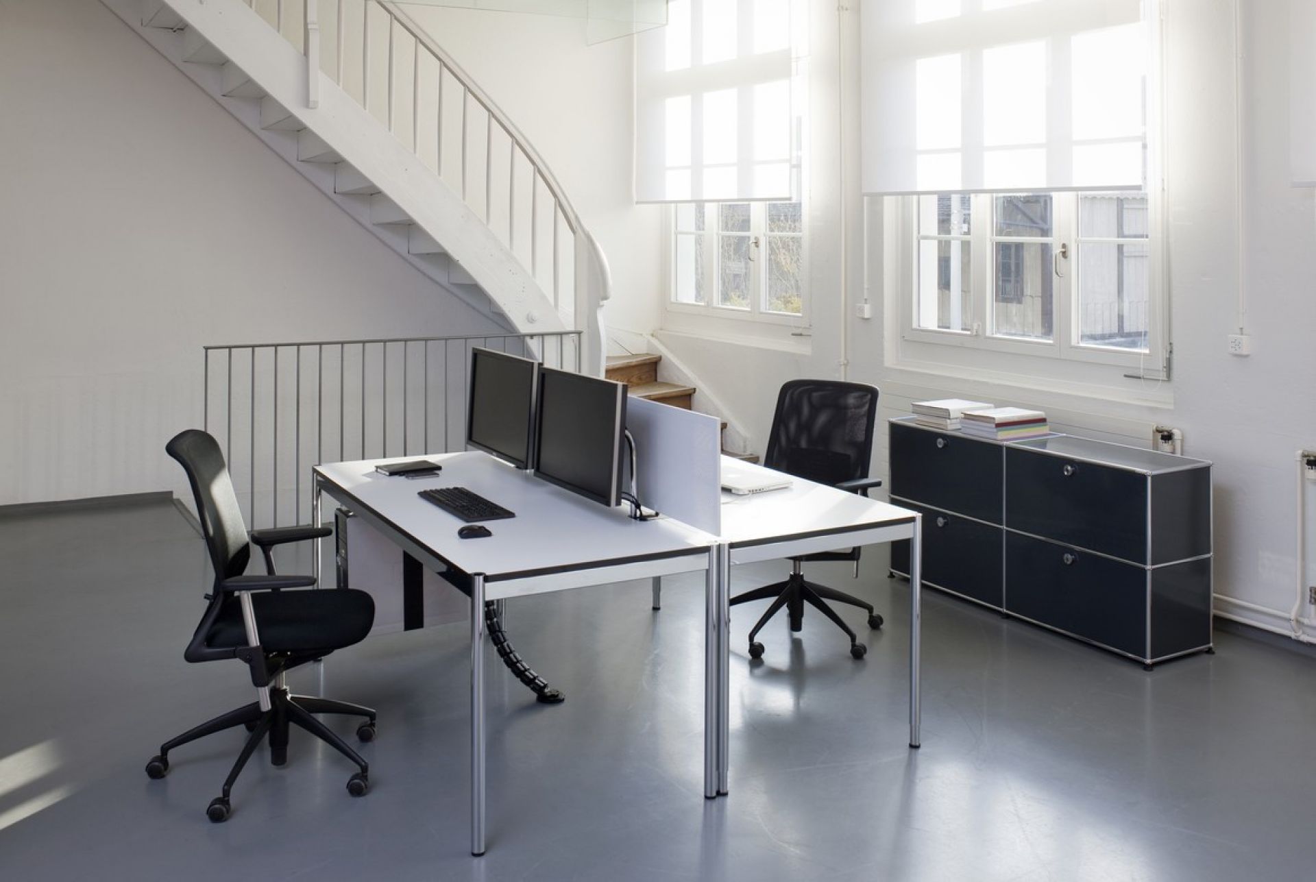USM Haller Tisch 175 x 75 cm perlgrau QUICK SHIP