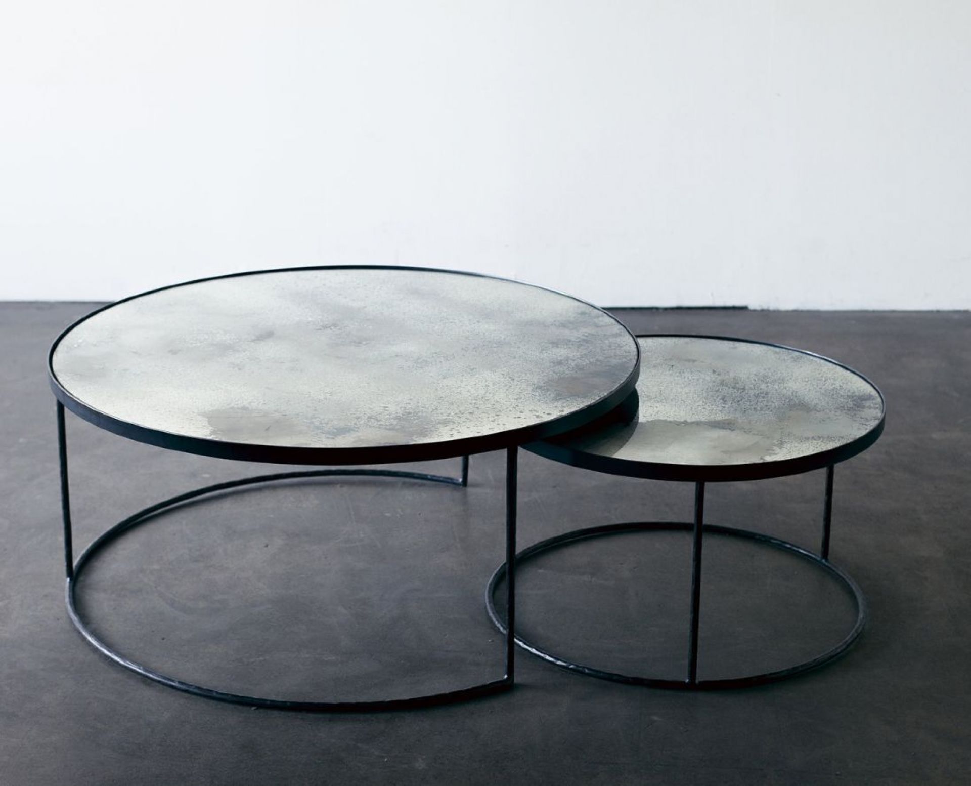 Nesting Couchtisch 2er Set Ethnicraft