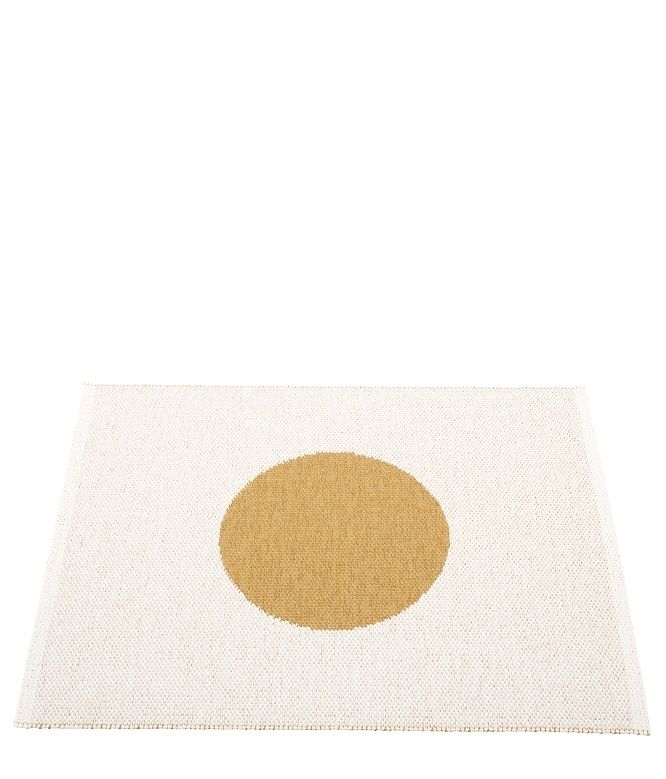 Vera Small One Kunststoffteppich 70x90 cm Pappelina Ochre