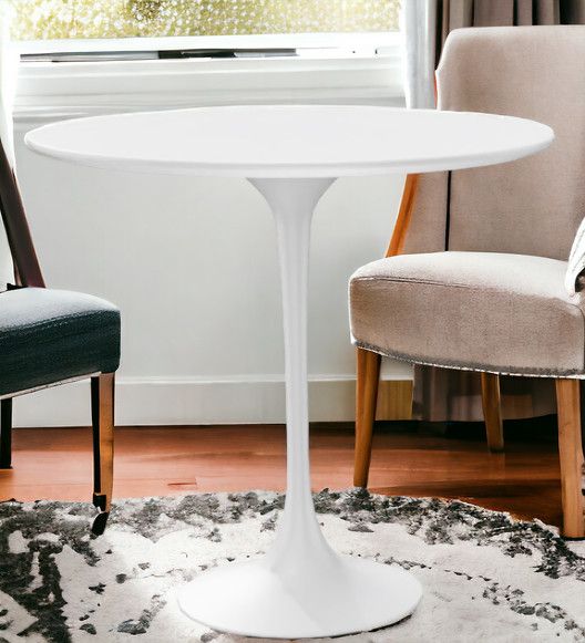 Saarinen oval Beistelltisch / Couchtisch H 52 cm Knoll International  