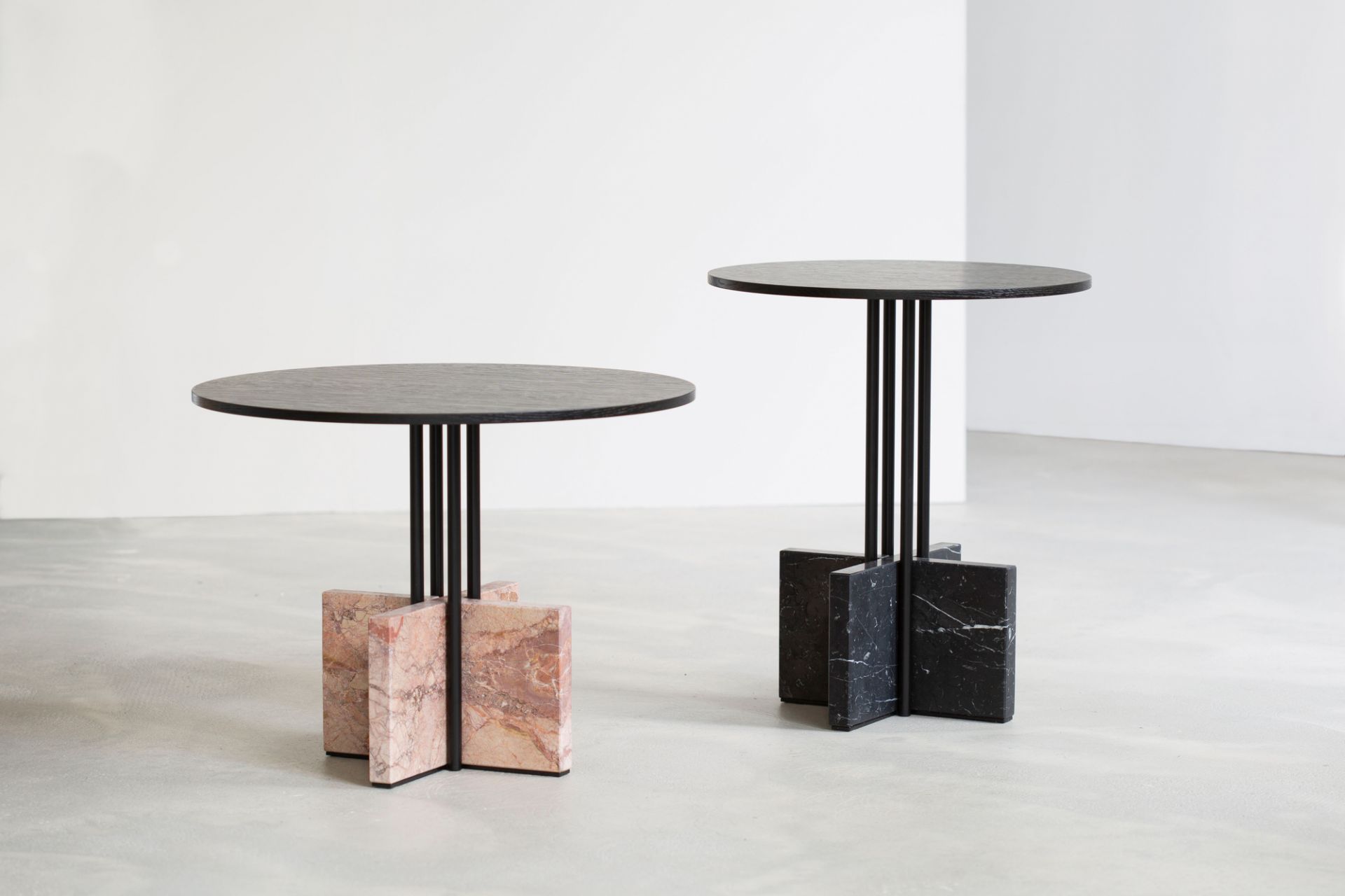 Gravity Table Beistelltisch Hoch Breccia Pernice Favius