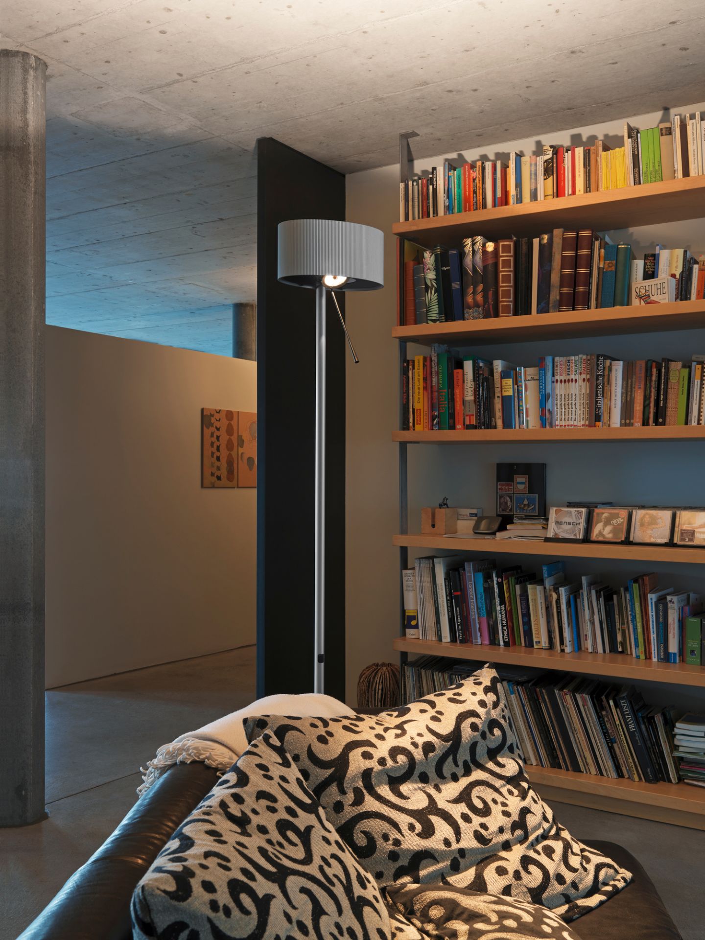 Diogenes LED Stehleuchte Belux Goldgrau
