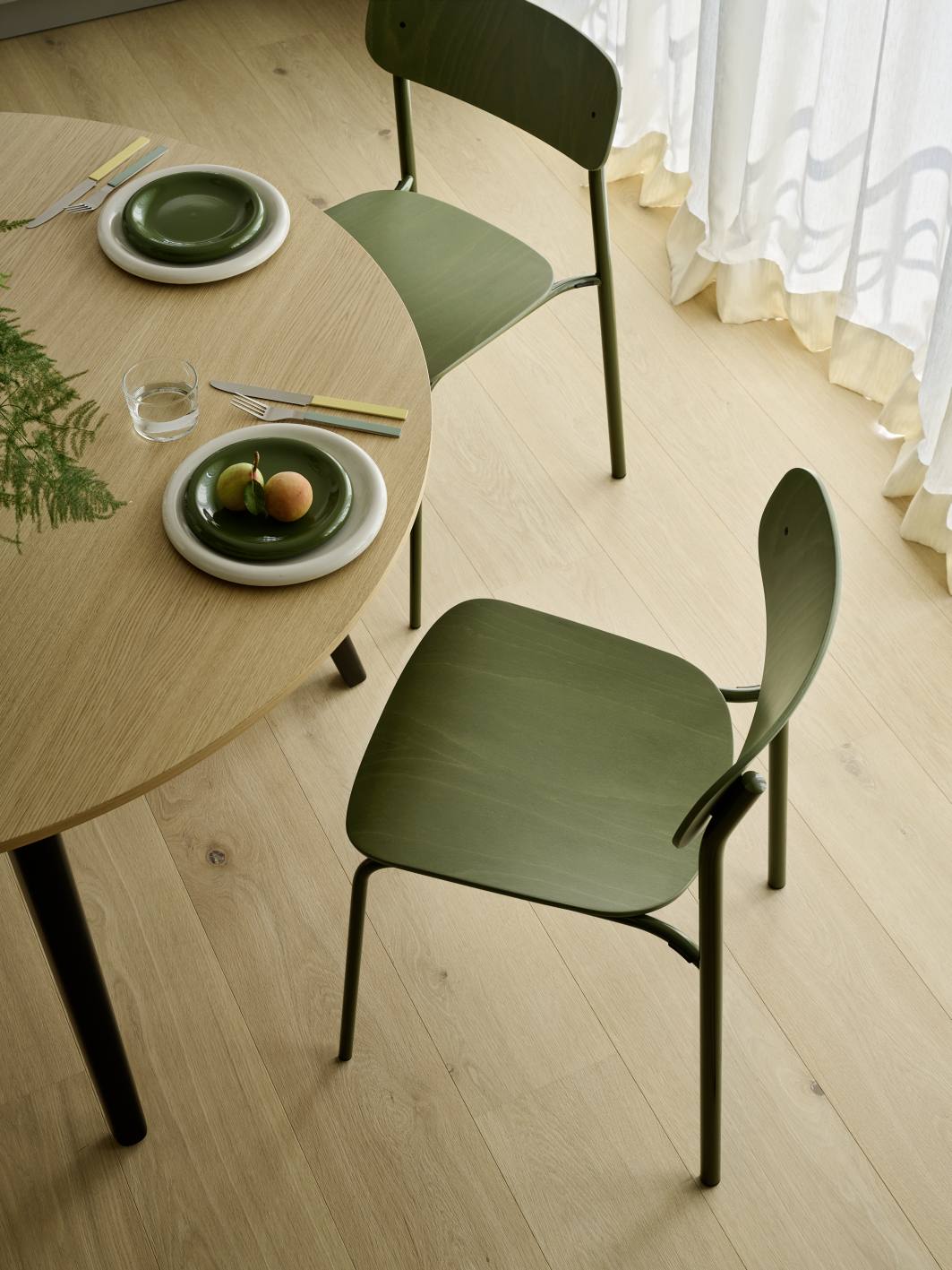 S 243 / S243 Stahlrohr Stuhl OLIVGRÜN Thonet EINZELSTÜCK