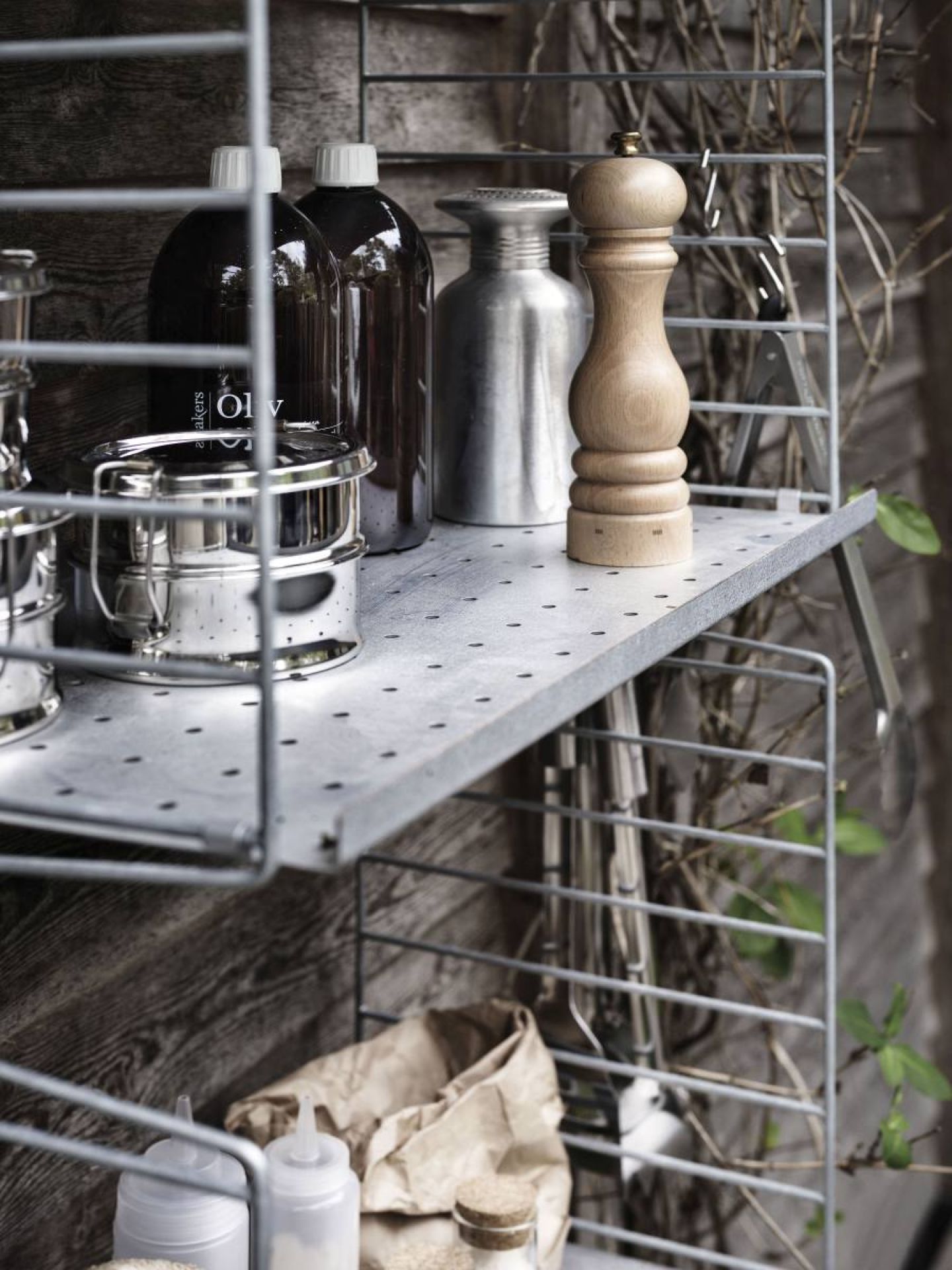 String Outdoor Boden Regalsystem A String Furniture