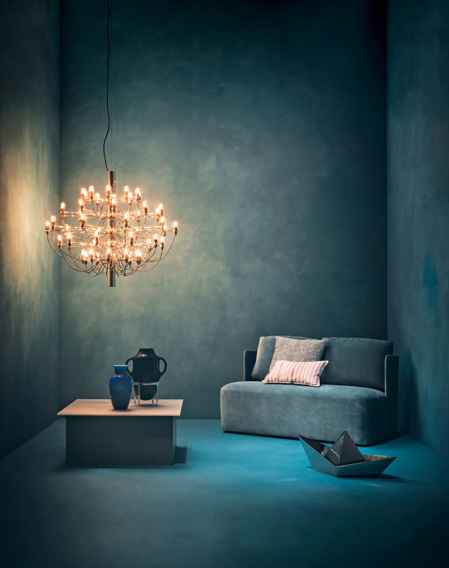 2097/30 LED Kronleuchter Chrom mit mattierte Glühbirnen Flos