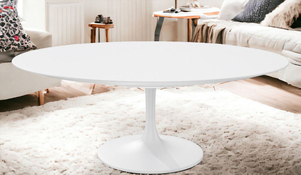 Saarinen oval Couchtisch H 39 cm Knoll International