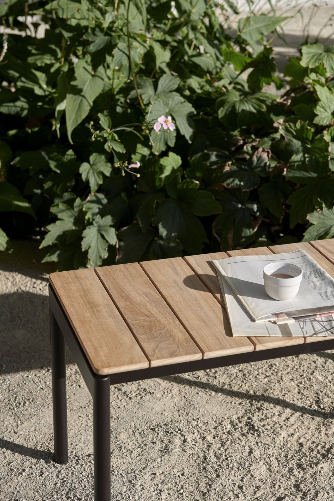 Ville AV27 Outdoor Bench Bank AndTradition
