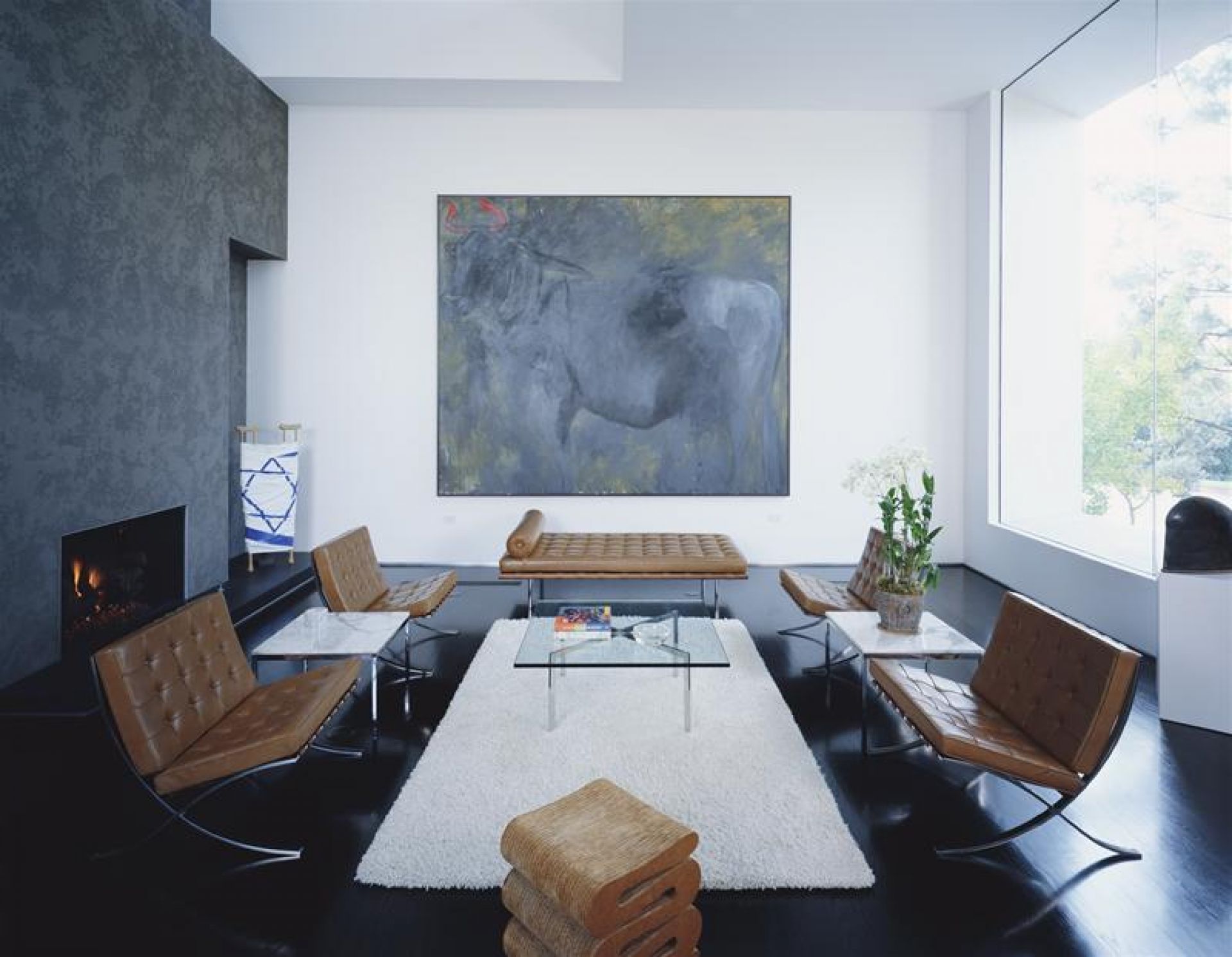 Barcelona Liege Knoll International