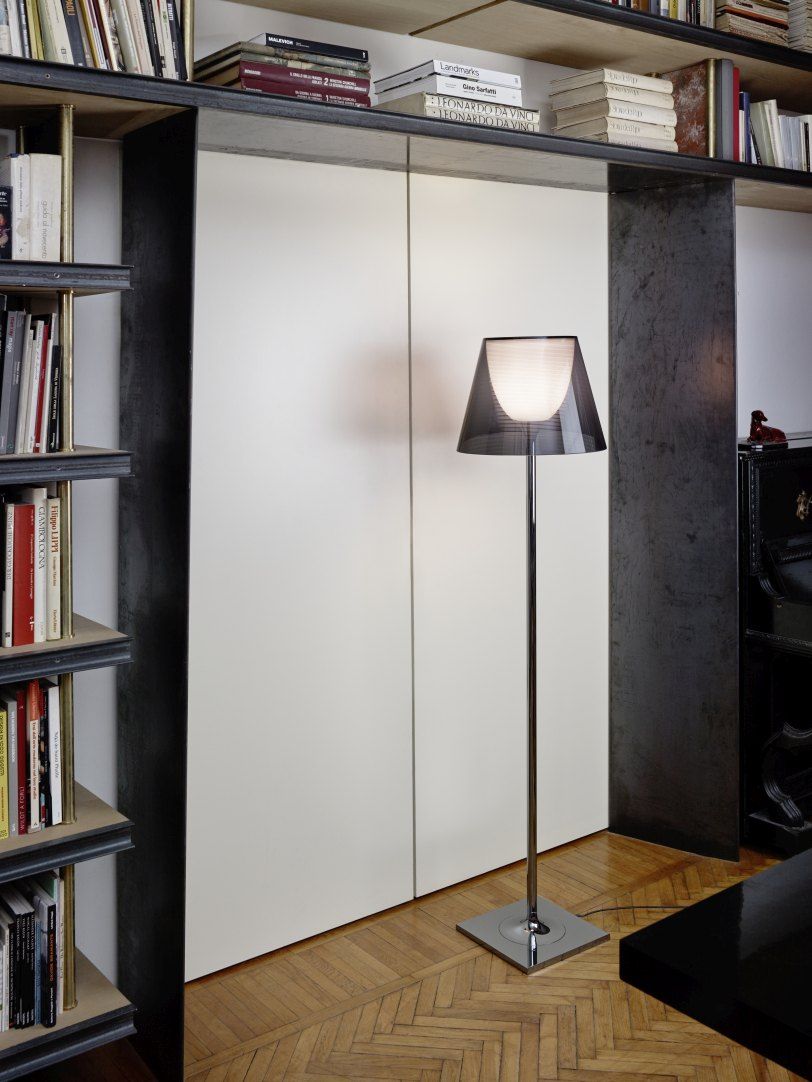 Ktribe F3 Stehleuchte Flos