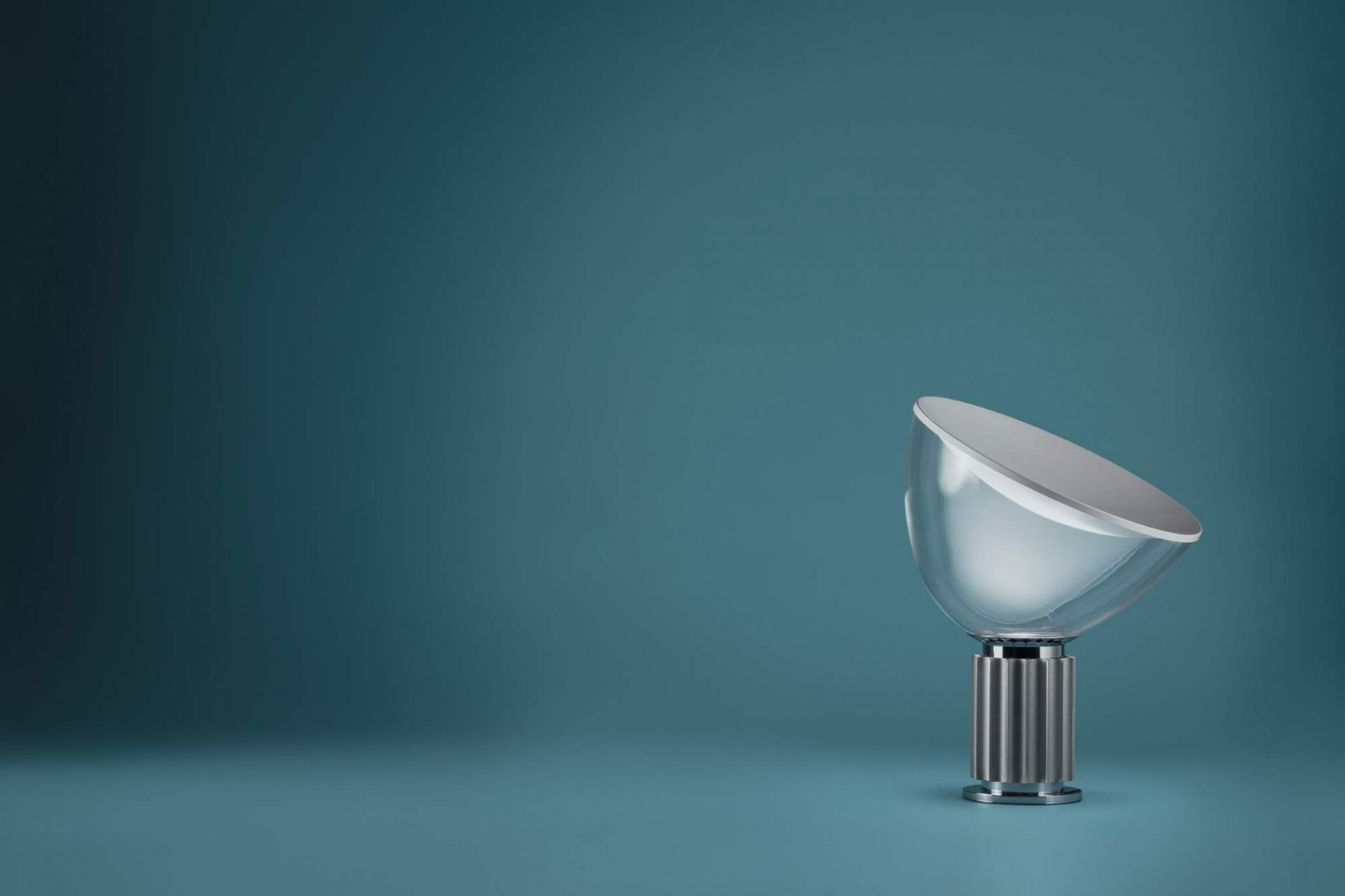 Taccia Small LED Tischleuchte Flos-eloxiertes silber