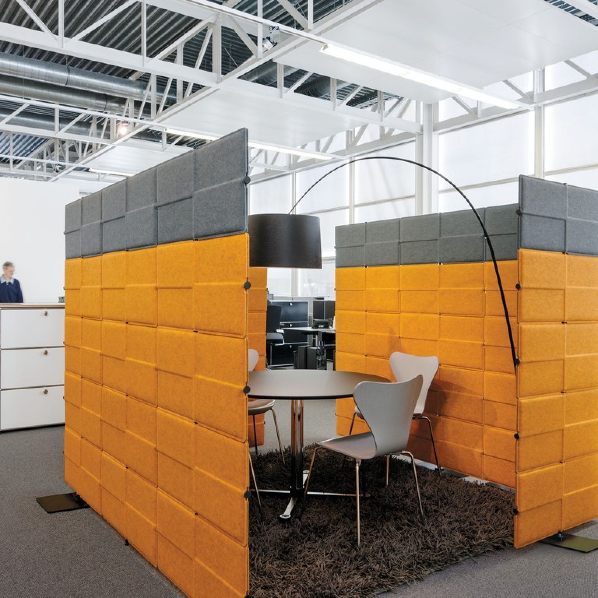 Privacy Panels USM Haller