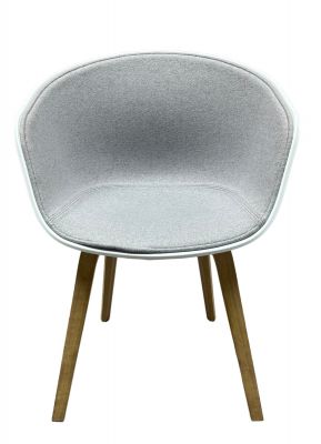 About A Chair AAC22 / AAC 22 Stuhl Chair gepolstert EICHE GESEIFT / DIVINA MELANGE 0147 Hay MÄNGELEXEMPLAR