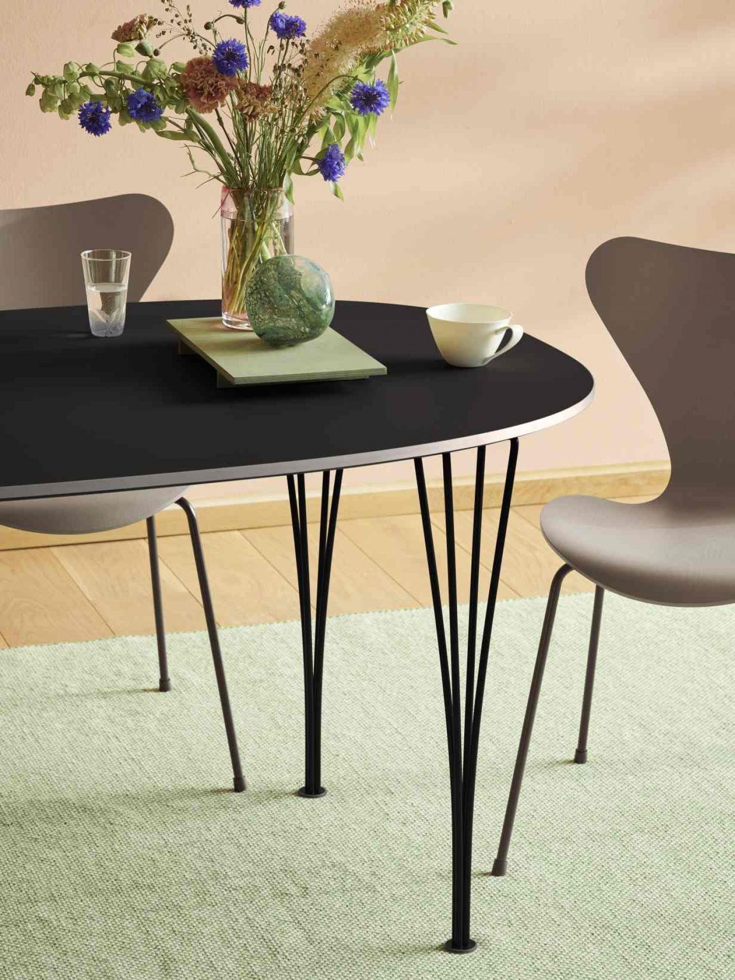 Tischserie Super Elliptisch Ausziehtisch Fritz Hansen