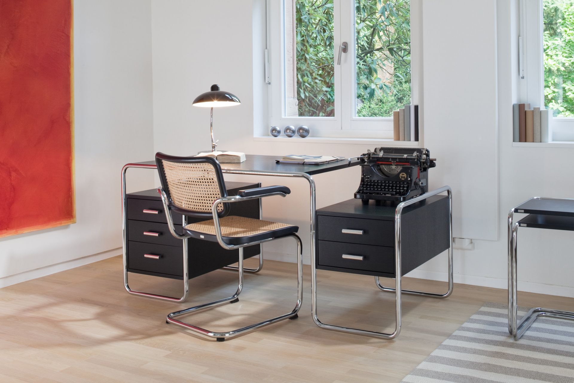 S 285 Stahlrohr Schreibtisch Thonet