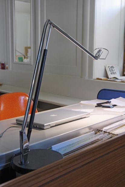 Lifto LED Tischleuchte dimmbar Belux Lifto LED Tischleuchte dimmbar Belux