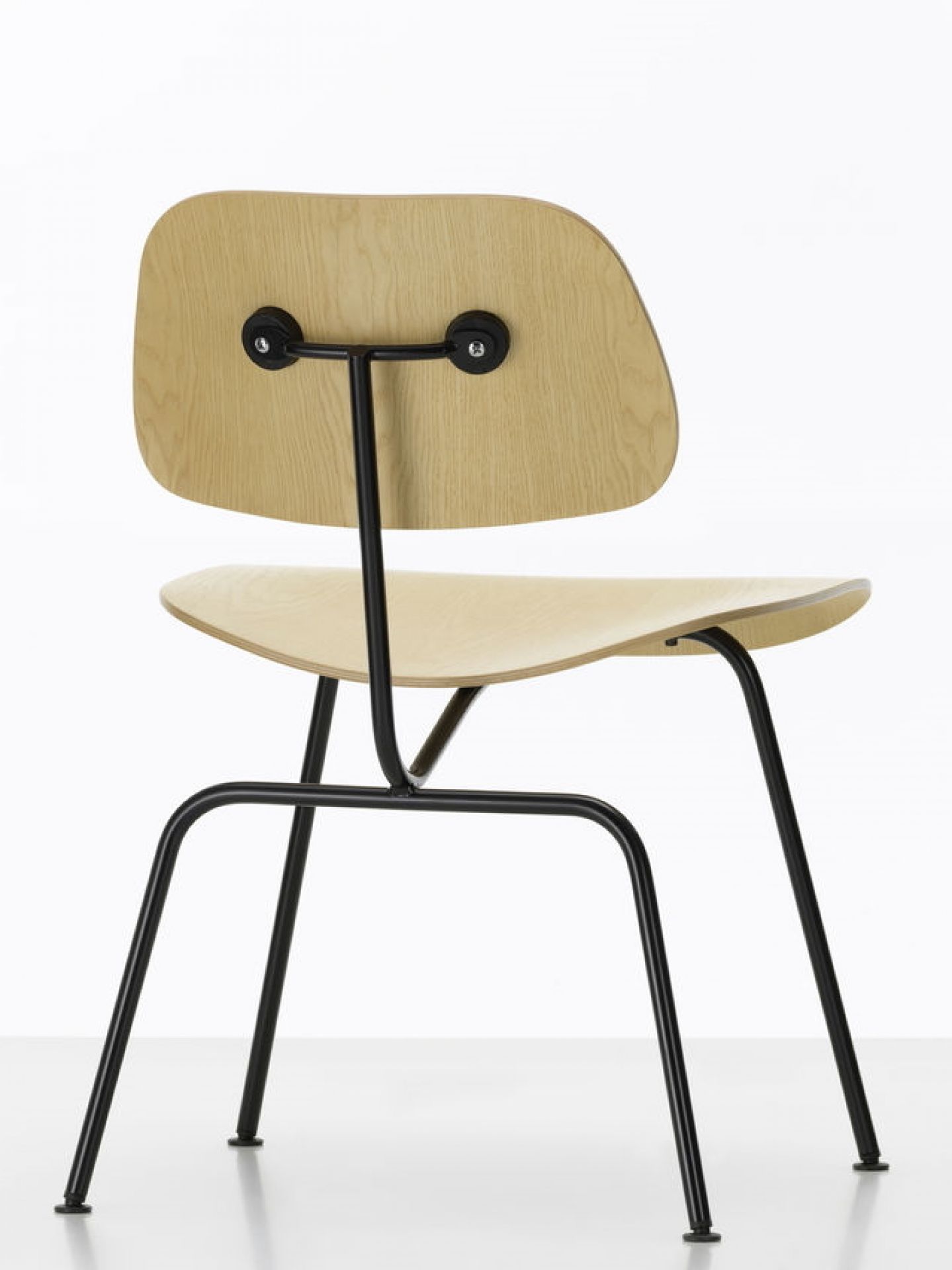 Plywood Group DCM Stuhl Vitra