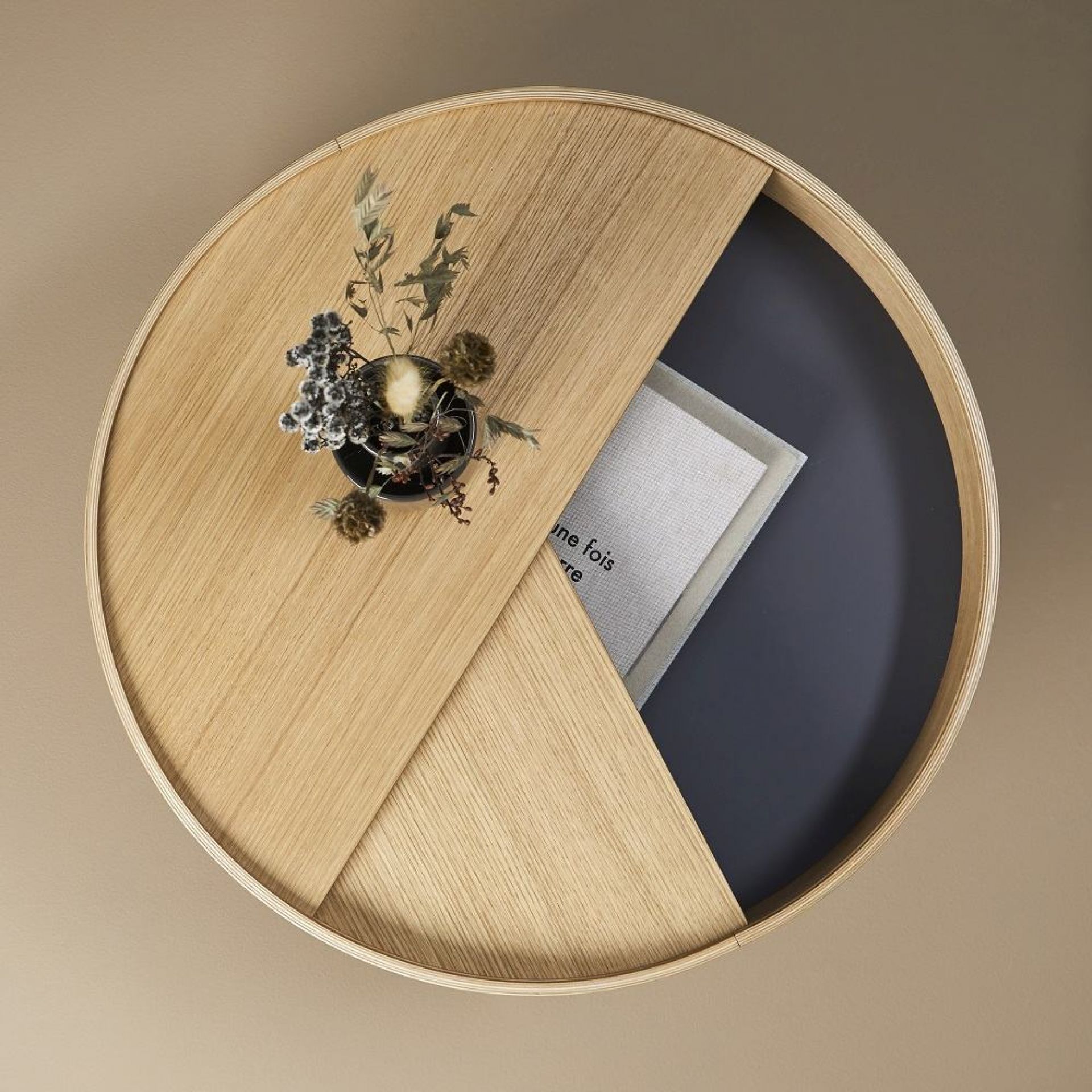 Arc Side Table Beistelltisch Eiche geölt Ø 42 cm Woud