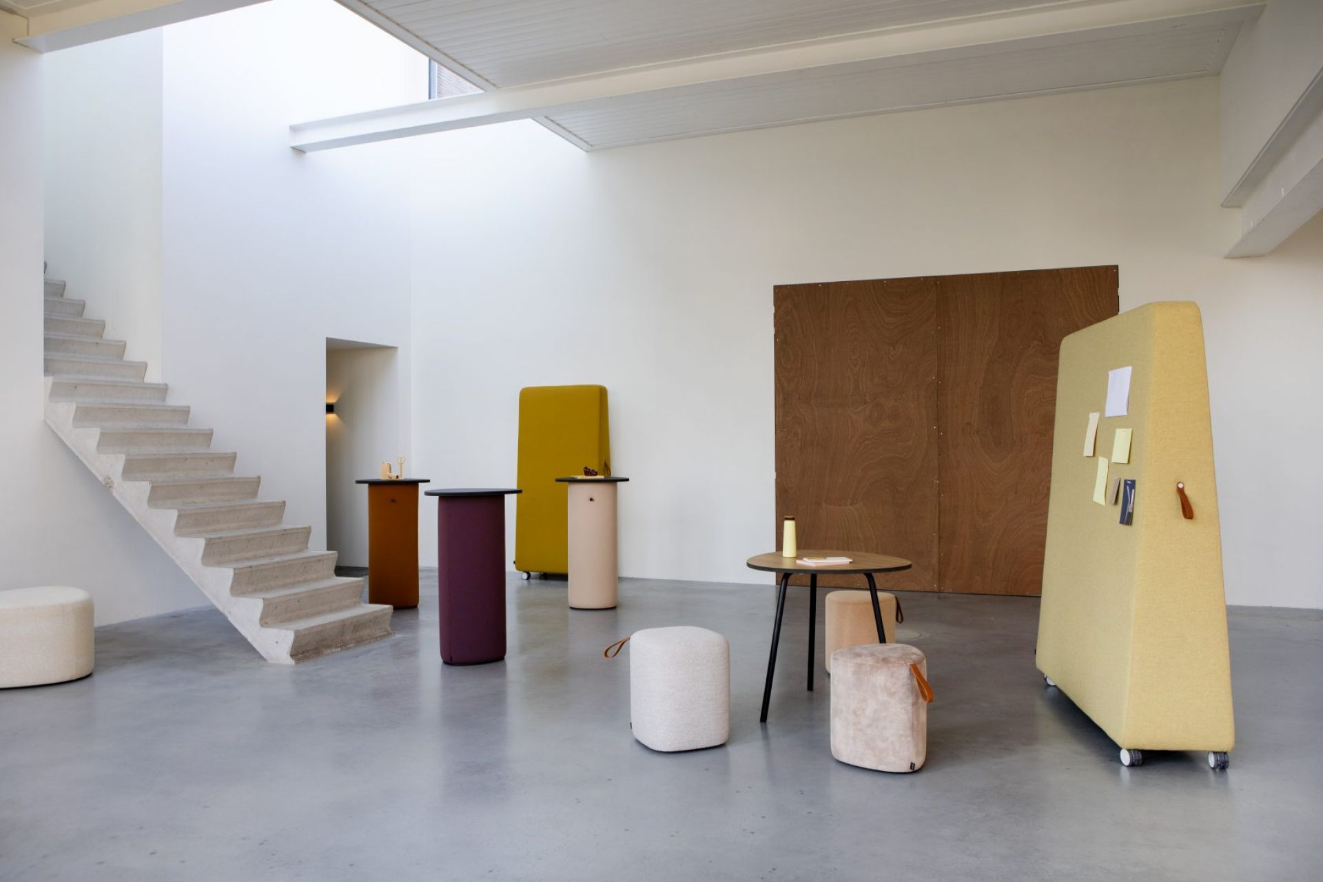 Pully Square Hocker Cascando