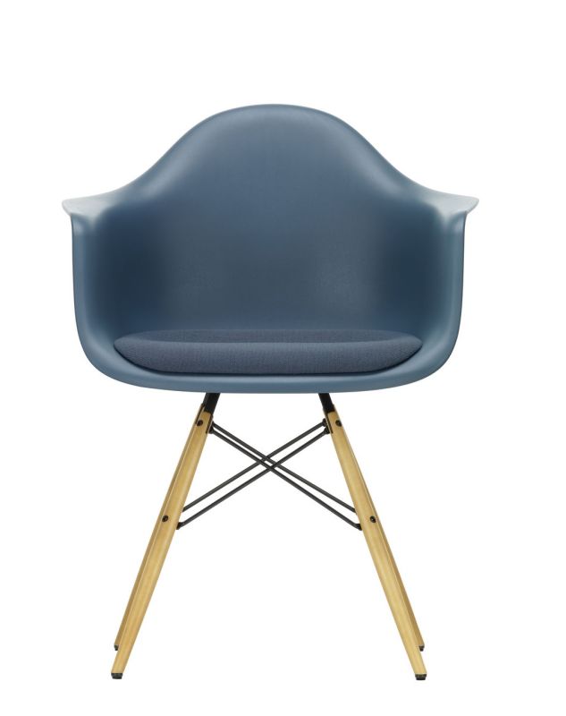 Eames Plastic Arm Chair DAW Stuhl mit Sitzpolster Vitra