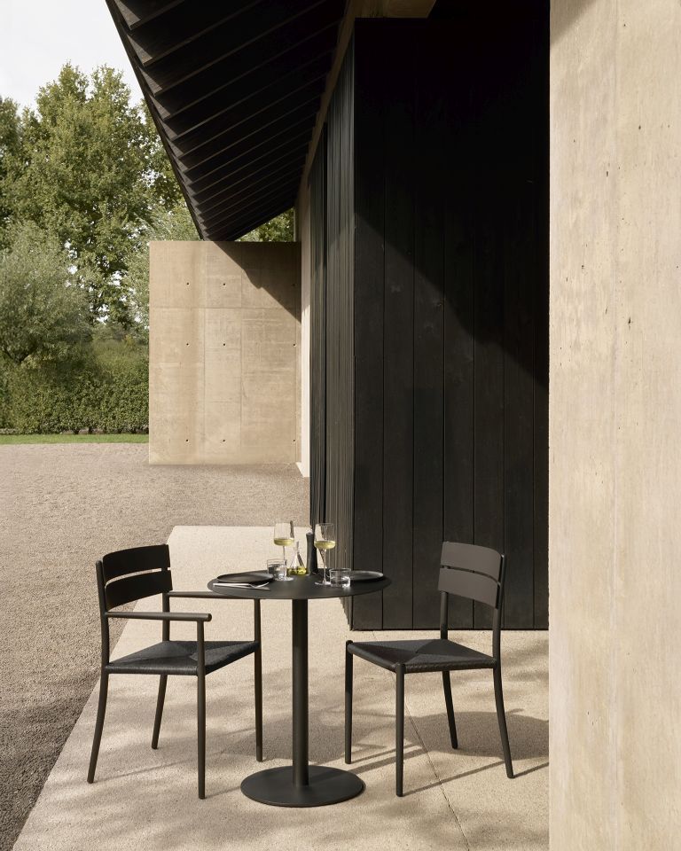 Blend Outdoor Esstisch Metall Ethnicraft