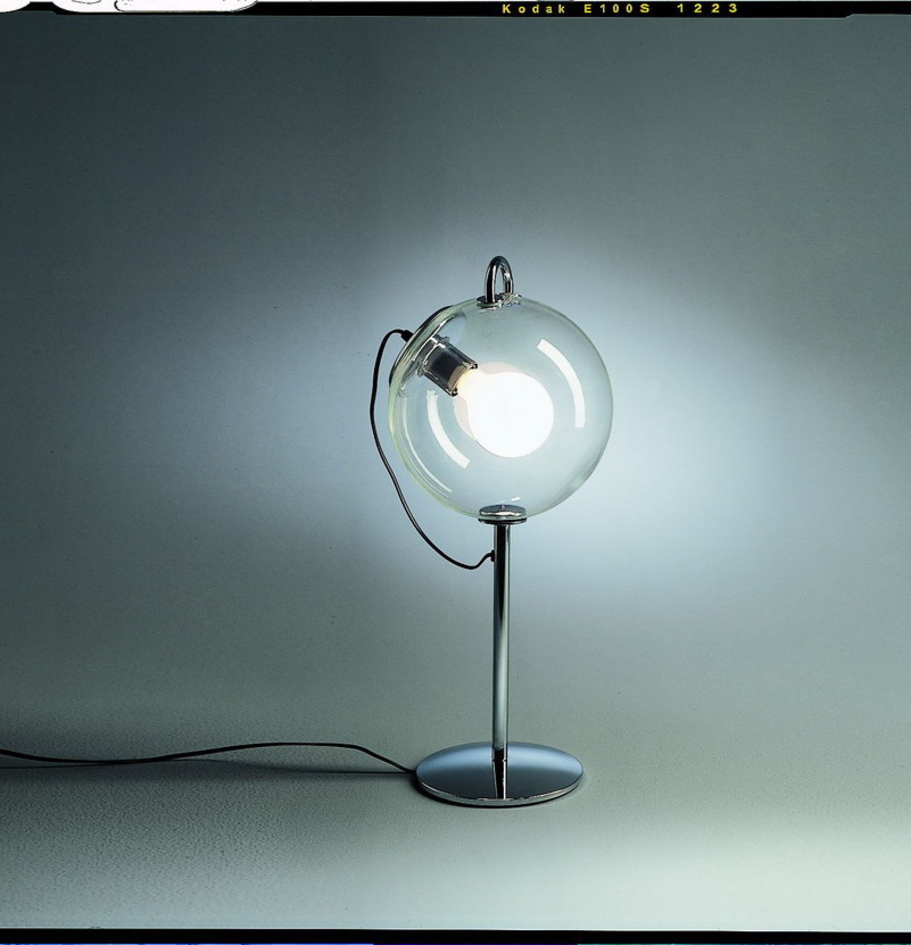 Montjuic Stehleuchte Artemide