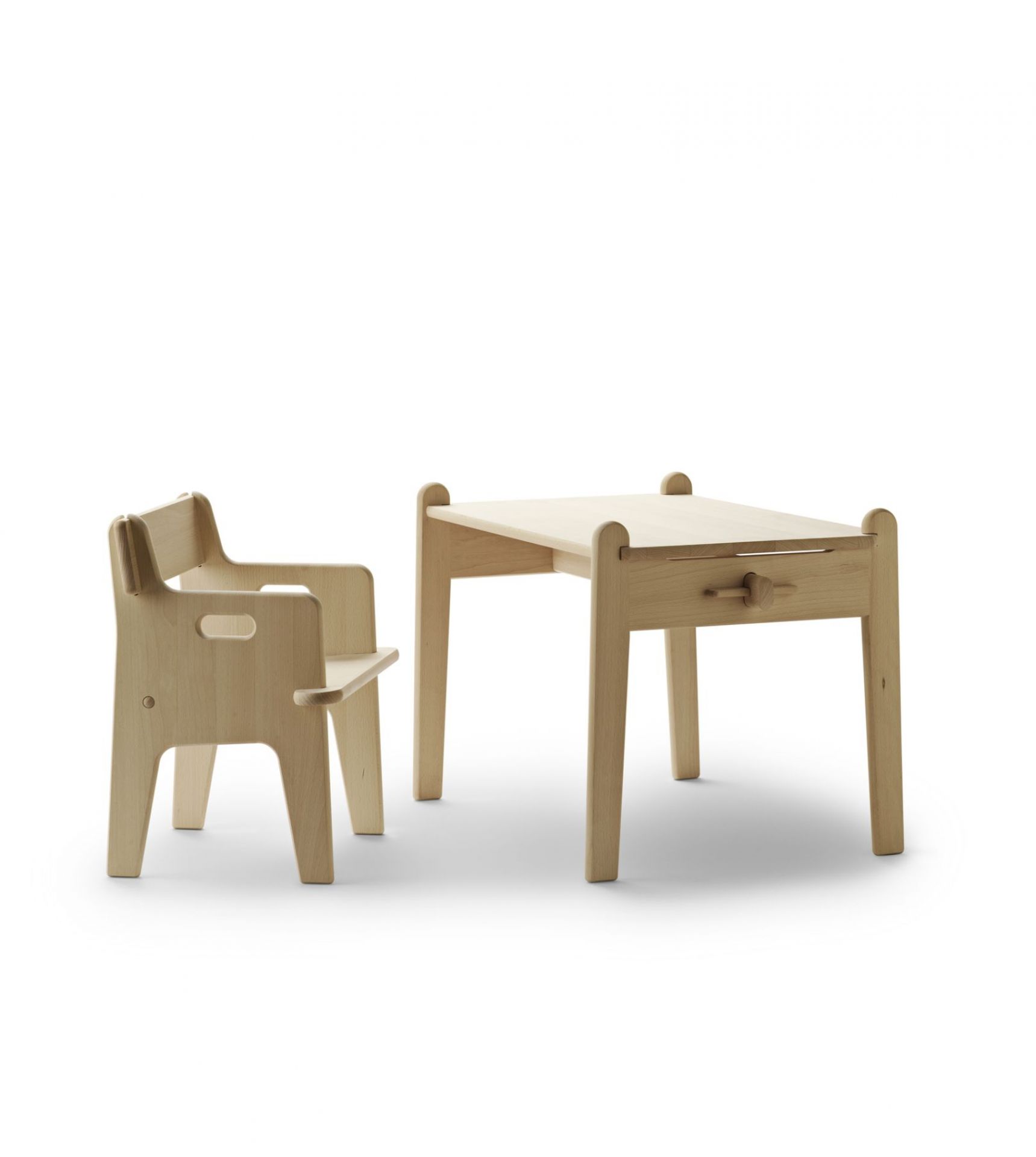 CH411 Peters Kindertisch Carl Hansen & Søn