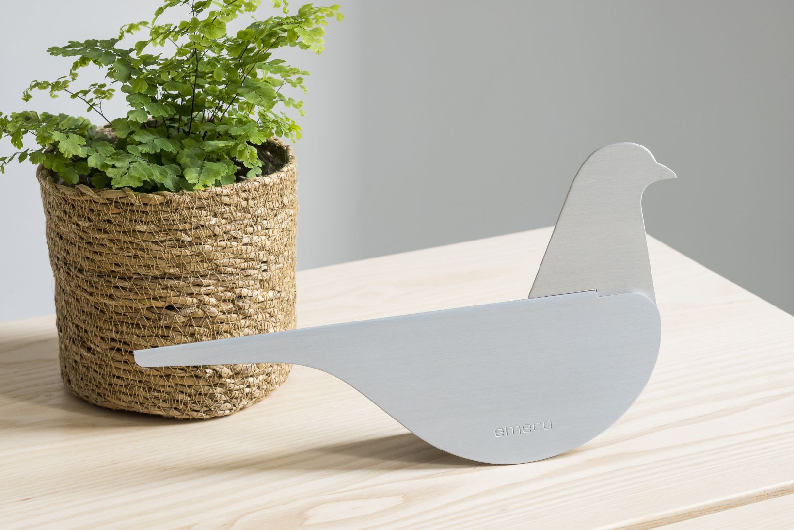 Birds Pigeon Taube Emeco