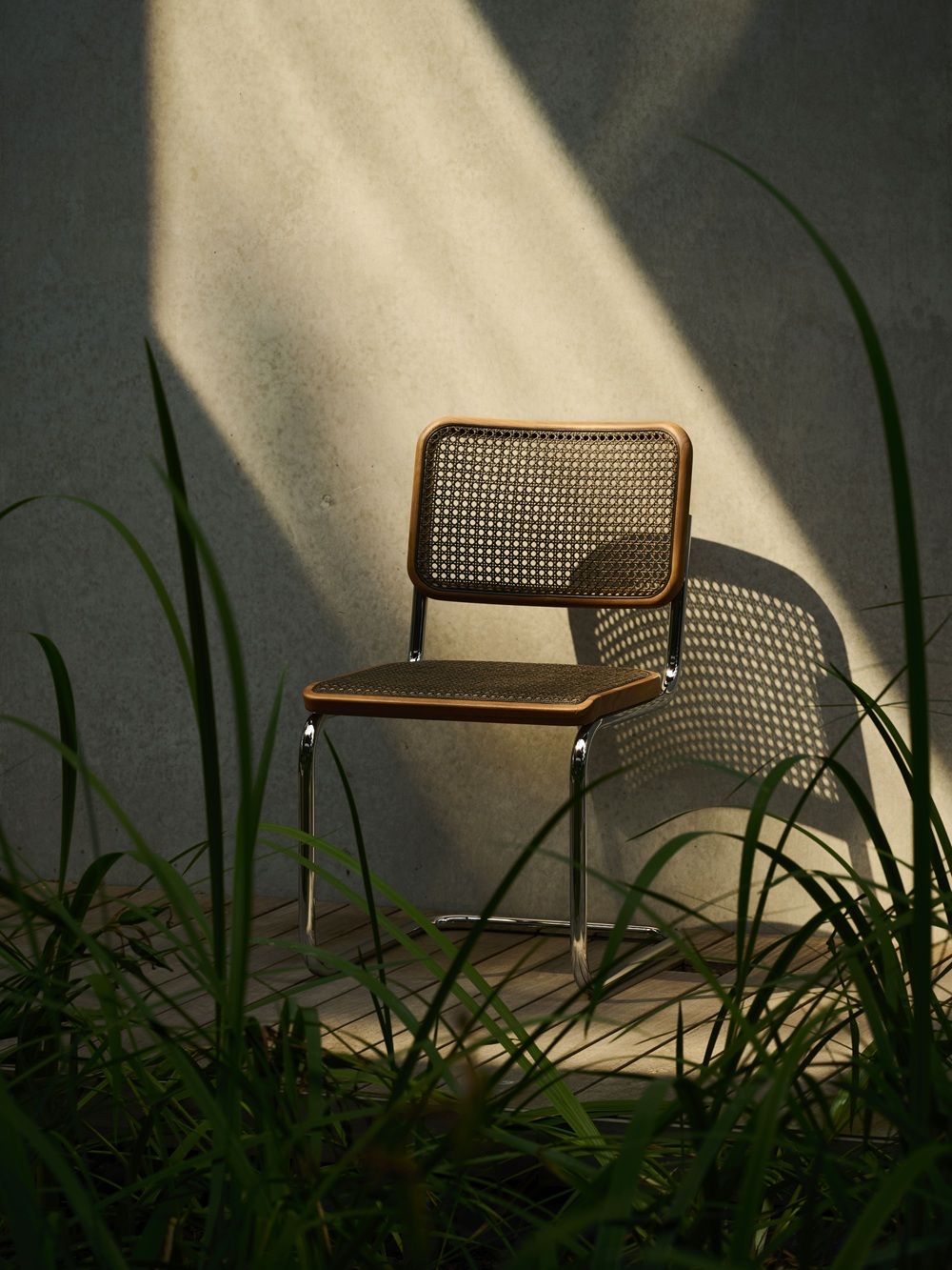JS. Thonet by Jil Sander S 32 V / S32V Freischwinger Thonet